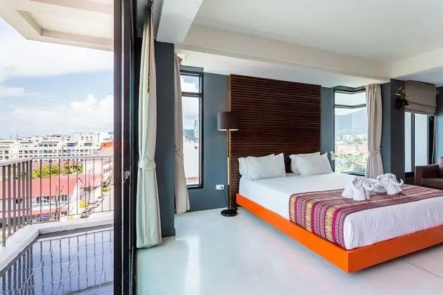 Ultra, 1 King Bed