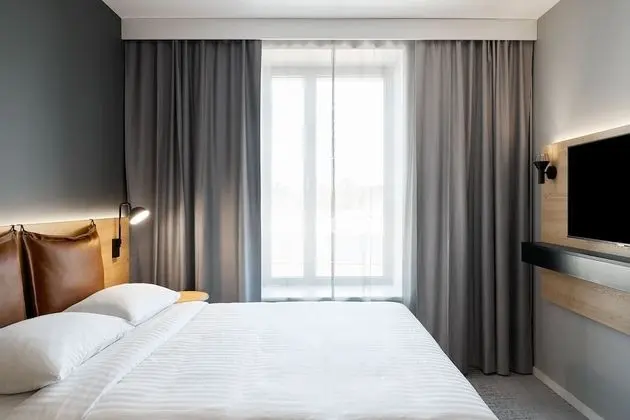 Oda, 1 Büyük (Queen) Boy Yatak, Sigara İçilmez