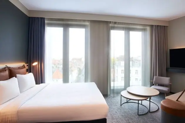 Oda, 1 Büyük (Queen) Boy Yatak, Sigara İçilmez, Balkon (High Floor)