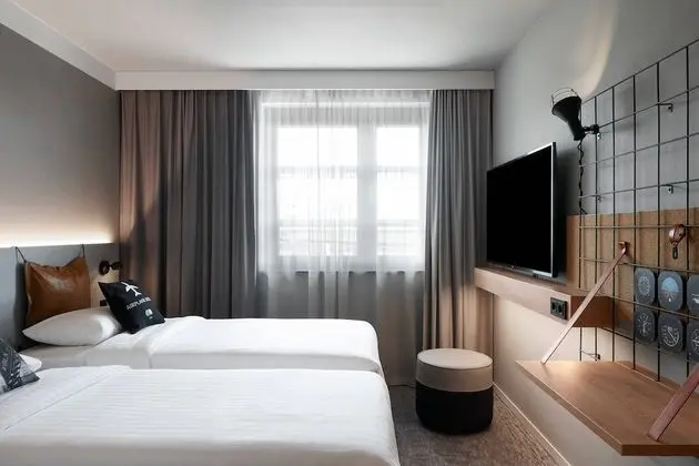 Oda, 2 Tek Kişilik Yatak, Sigara İçilmez (Moxy Sleeper)