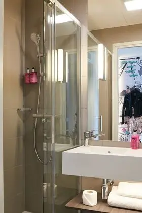Oda, 2 Tek Kişilik Yatak
