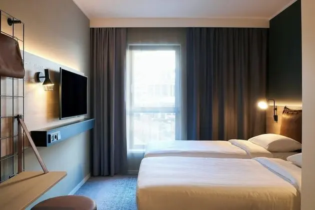 Oda, 2 Tek Kişilik Yatak, Sigara İçilmez (Double Moxy Sleeper)