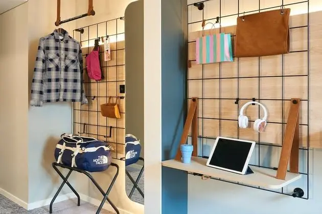 Oda, 2 Tek Kişilik Yatak, Sigara İçilmez (Double Moxy Sleeper)