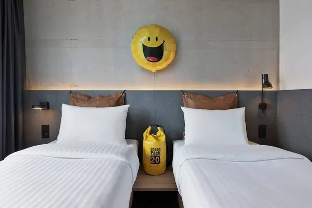 Oda, 2 Tek Kişilik Yatak, Sigara İçilmez (Moxy Sleeper)