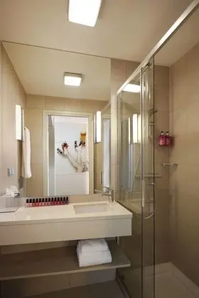 Oda, 2 Tek Kişilik Yatak