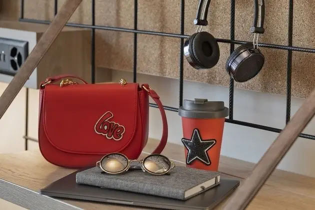 Oda, 2 Tek Kişilik Yatak, Sigara İçilmez, Şehir Manzaralı