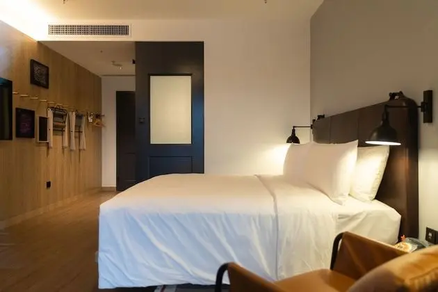 Oda, 1 En Büyük (King) Boy Yatak, Sigara İçilmez, Şehir Manzaralı