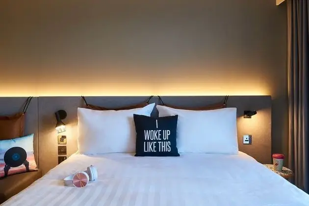 Oda, 1 Büyük (Queen) Boy Yatak, Sigara İçilmez (Moxy Sleeper)