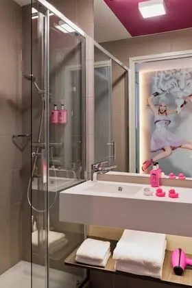 Oda, 2 Tek Kişilik Yatak (MOXY Sleeper)