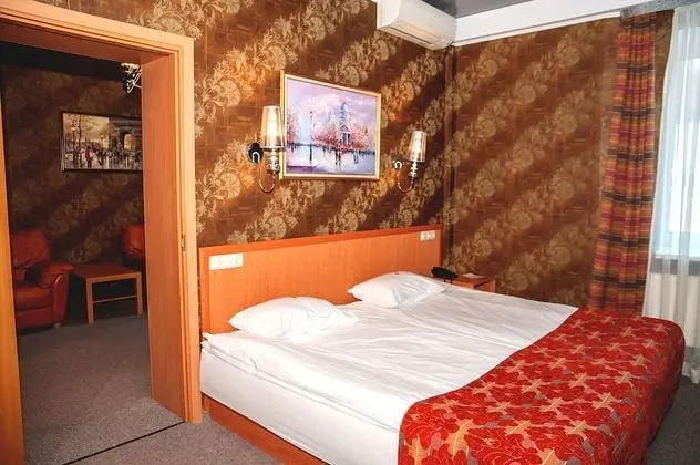 Superior Tek Büyük Yataklı Oda (two rooms)