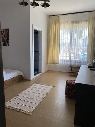 Standart Oda - Havuz Manzaralı