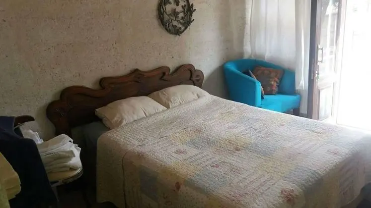 Üç Kişilik Oda, Bahçe Manzaralı