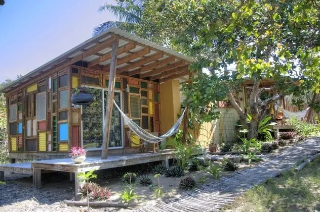 Private ensuite cabin "Blondie"