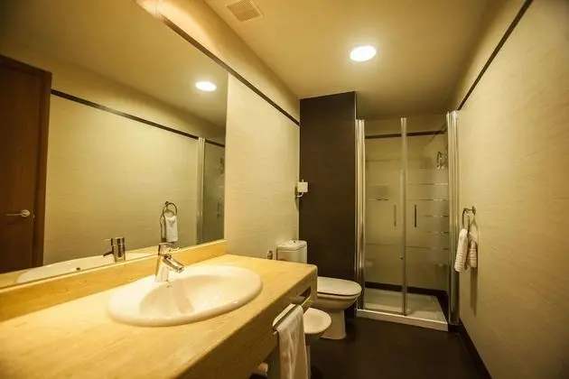 Superior Oda (2 adults and 1 child)