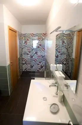 Deluxe Stüdyo Süit, 1 Büyük (Queen) Boy Yatak (Art Room)