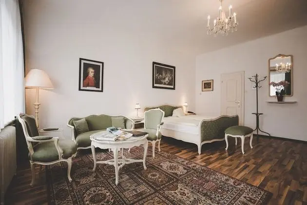 Panoramic Tek Büyük Yataklı Oda