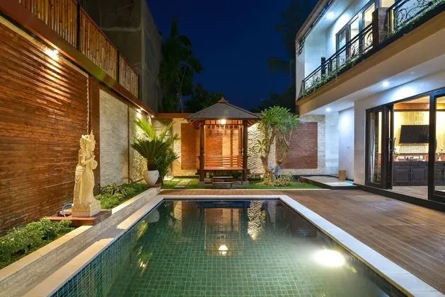 Superior Villa, 2 Yatak Odası, Kişiye Özel Havuzlu