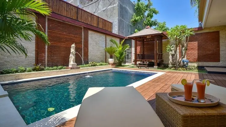 Superior Villa, 2 Yatak Odası, Kişiye Özel Havuzlu