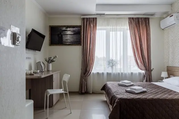 Standard Tek Büyük veya İki Ayrı Yataklı Oda (plus)