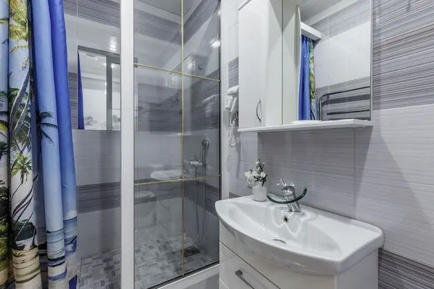 Standard Tek Büyük veya İki Ayrı Yataklı Oda (plus)