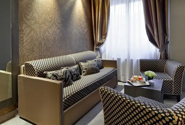 Junior Süit, 1 En Büyük (King) Boy Yatak (Double Sofa Bed for 2 children)