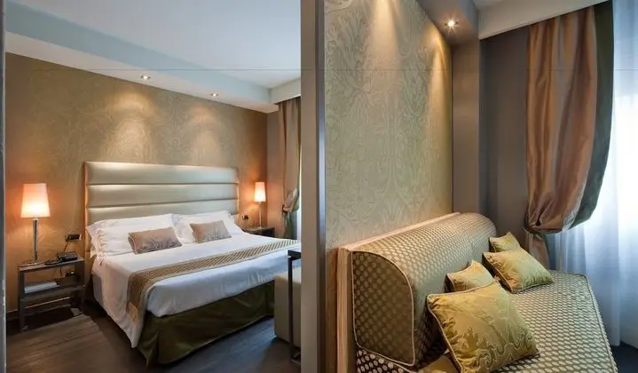 Junior Süit, 1 En Büyük (King) Boy Yatak (Double Sofa Bed for 2 children)