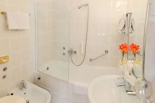 1 Çift ​​kişilik Yatak Deluxe Sea View