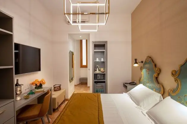 Tek Büyük Yataklı Oda