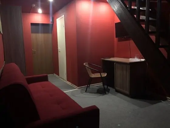 Design Tek Büyük Yataklı Oda, Sigara İçilmez