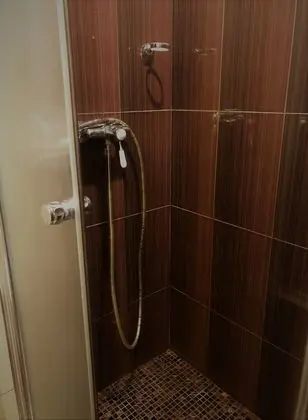 Design Tek Büyük Yataklı Oda, Sigara İçilmez