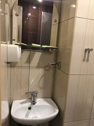 Design Tek Büyük Yataklı Oda, Sigara İçilmez