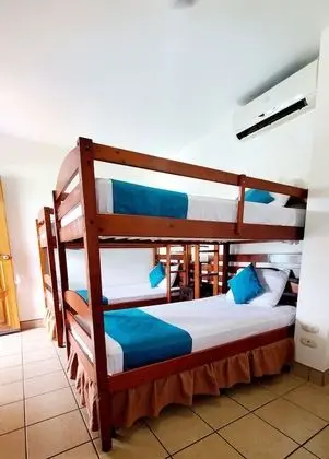 Standard Dört Kişilik Oda, Plaj Manzaralı