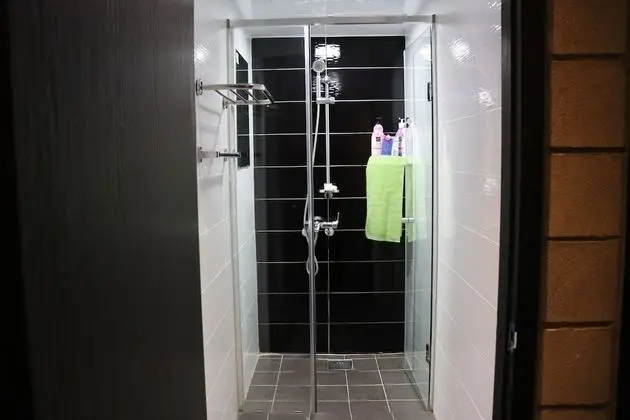 Ortak Ranzalı Oda, Sadece erkekler için