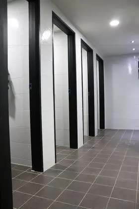 Ortak Ranzalı Oda, Sadece erkekler için