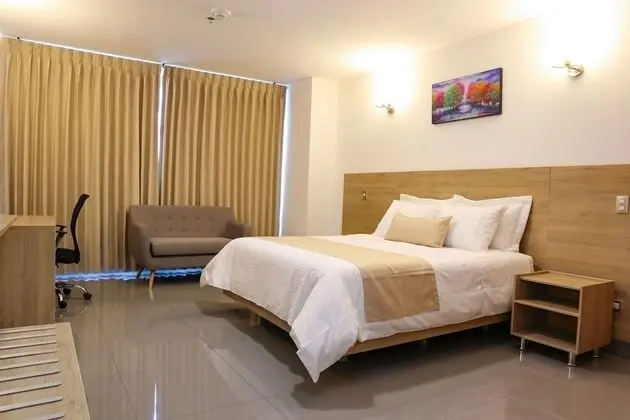 Premium Tek Büyük Yataklı Oda