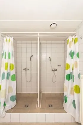 Ortak Ranzalı Oda, Karma Ranzalı Oda (Bed in 12-Bed Dormitory Room)
