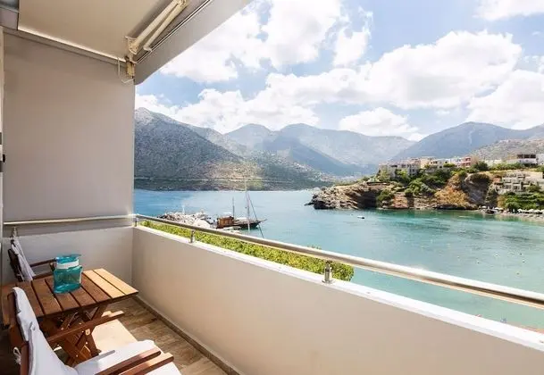 Family Ev, Birden Çok Yatak, Denize Bakan (Mpali Bay View  And Beach Front Apt)