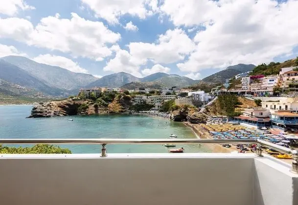 Family Ev, Birden Çok Yatak, Denize Bakan (Mpali Bay View  And Beach Front Apt)