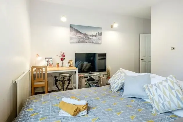 Business Apart Daire, Özel Banyo, Bahçe Manzaralı (42AC)