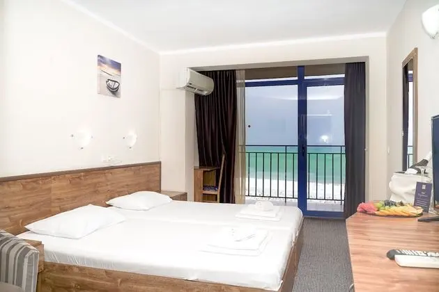 Standard Twin Room, Sea View
