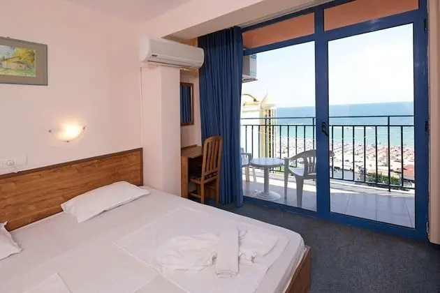 Standard Twin Room, Sea View