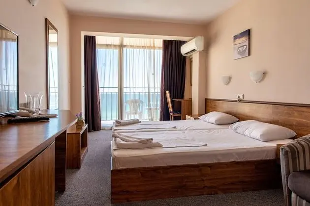 Standard Twin Room, Sea View