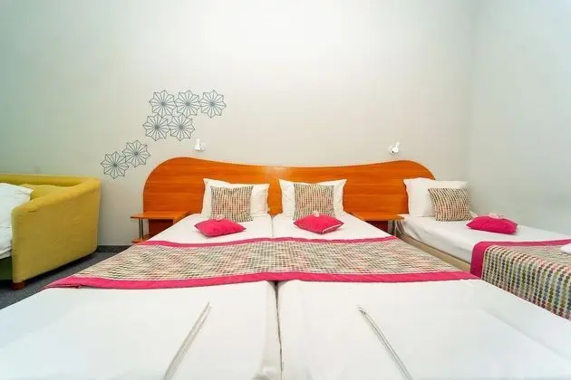 Promo Room