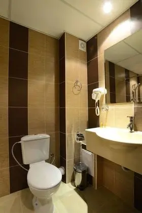 Standard Tek Büyük Yataklı Oda, Dağ Manzaralı