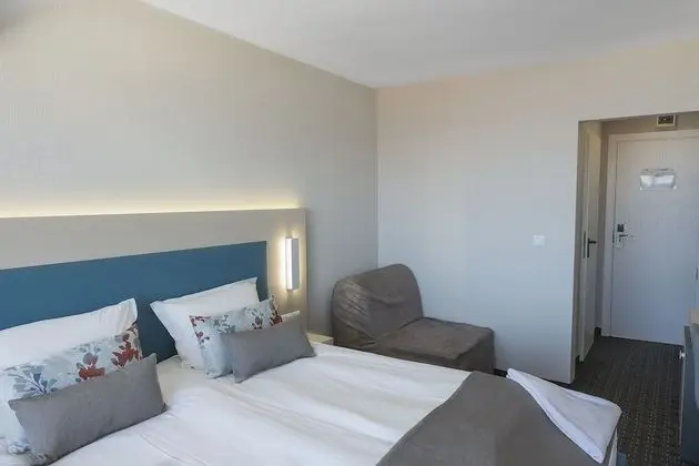 Promo Room