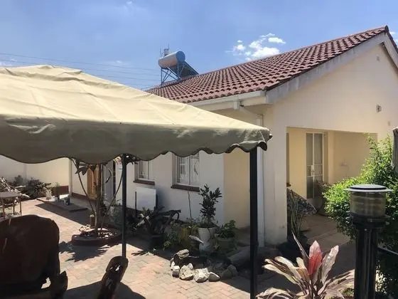 Comfort Tek Büyük veya İki Ayrı Yataklı Oda