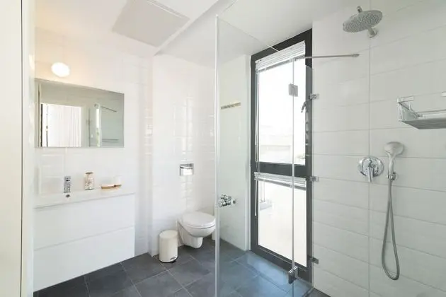 Luxury One Bedroom Apartment with Balcony - House No. 29