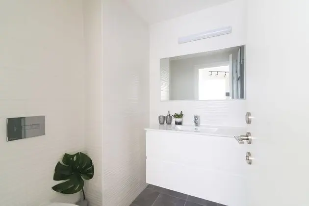 One Bedroom Apartment with Balcony - House No. 29