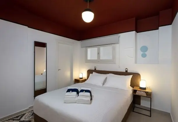 Deluxe One Bedroom Apartment