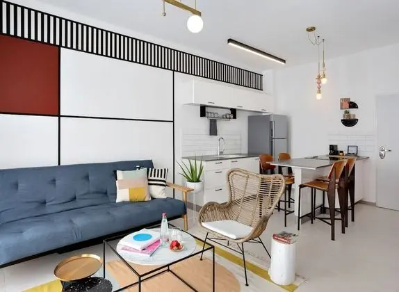 One Bedroom Apartment with Garden